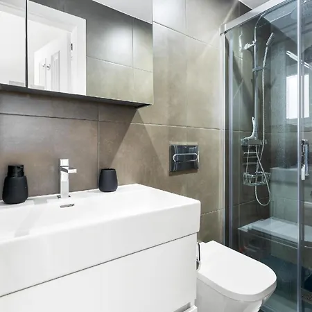 Apartment Fuer 6 Personen Ca 120 Qm In Empuriabrava, Costa Brava Golf De Roses Empuriabrava